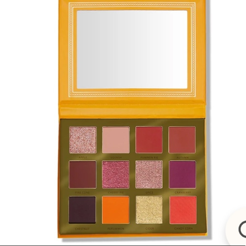 ACE BEAUTE’ Falling For You eyeshadow palette